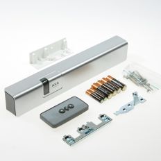 AXA REMOTE 2.0 RAAMOPENER + AFSTANDSBEDIENING ALULINE (KLEPRAMEN)